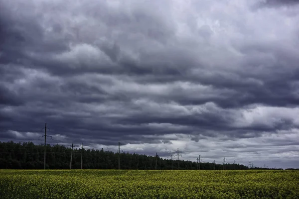 Est Paysage Avec Des Nuages Campagne Dans Nature Les Nuages — Photo