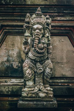 Ganesha - Hindu Budist tanrıların, geleneksel portre portre heykel tapınaklar dahil artform. Bali, Endonezya