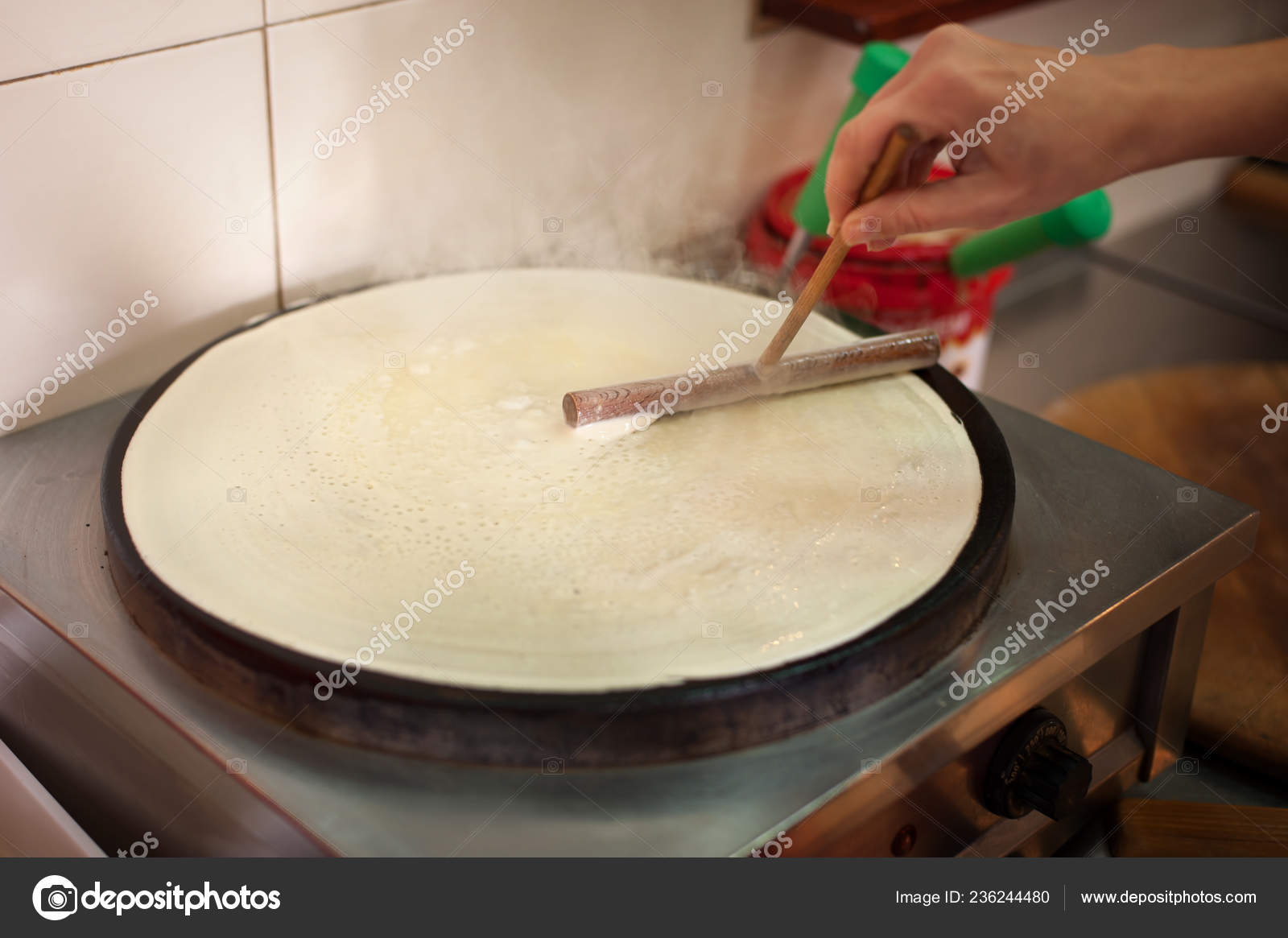 Handmade Crepes Pancakes Hot Metal Grill Wooden Stick Tasty Crepe Stock  Photo by ©guruxox 236244480