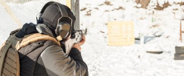 Özel kuvvetler askeri, tüfek makineli tüfek çekim