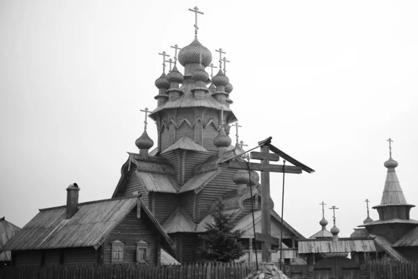 Venkovský Kostel Pozdní Odpoledne Podzimní Den — Stock fotografie