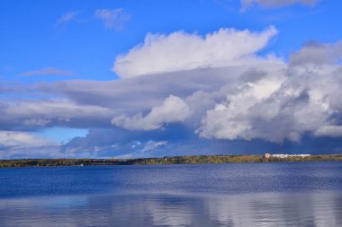 Yaz gününde güzel manzara 