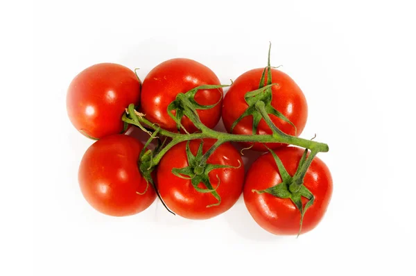 Tomates Cherry sobre fondo blanco aislado —  Fotos de Stock