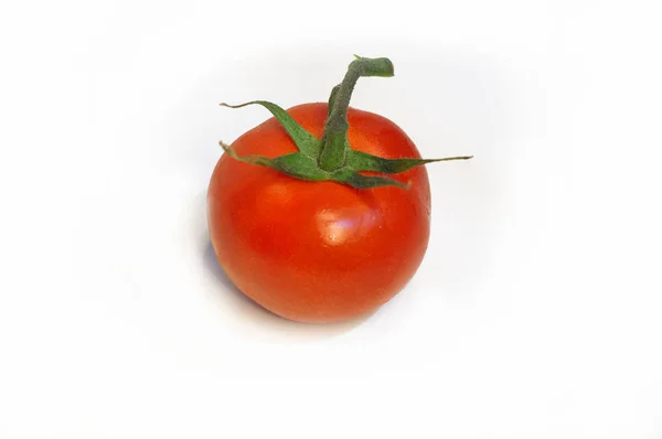 Kirschtomate auf weißem Hintergrund — Stockfoto