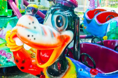 Yaz aylarında şehir parkında çocuklar için Attraction.