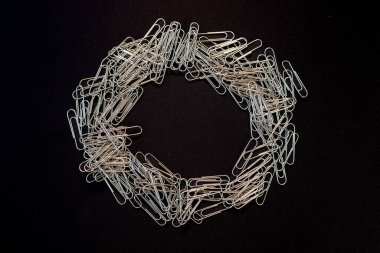 Gümüş Kağıtların Yuvarlak Düzenlemesi