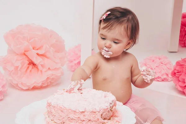 Little Baby Girl Eating Pimk Cake Isolated White Background — Stock Photo, Image