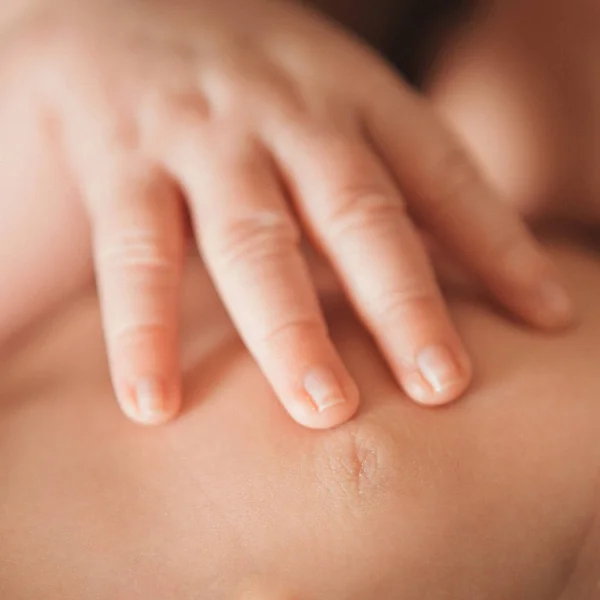 Children Hand Close Lying His Stomach — Stock Photo, Image