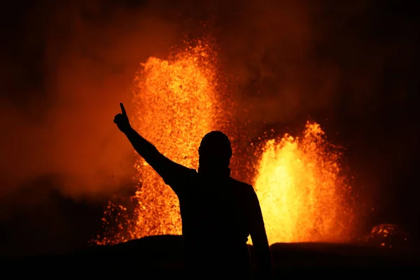 Victory Pose Front Lava Fountain Volcanic Eruption Kilauea Hawaii — Stock Photo, Image