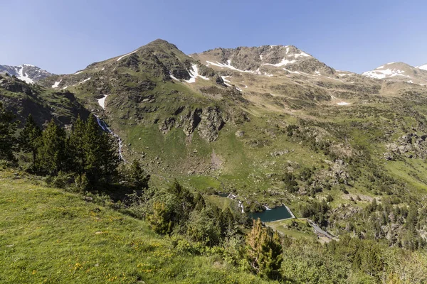 Висока Альпійський Пейзаж Снігу Поля Озер Регіоні Ордіно Arcalis Піренеях — стокове фото