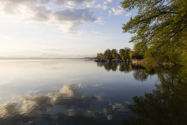 Bellissimo Umore Mattutino Sul Lago Sempach Svizzera Sullo Sfondo Monte — Foto Stock