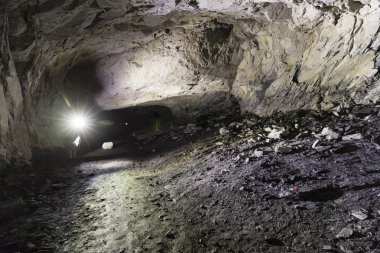 Tünel bir terk edilmiş kireç benim İsviçre