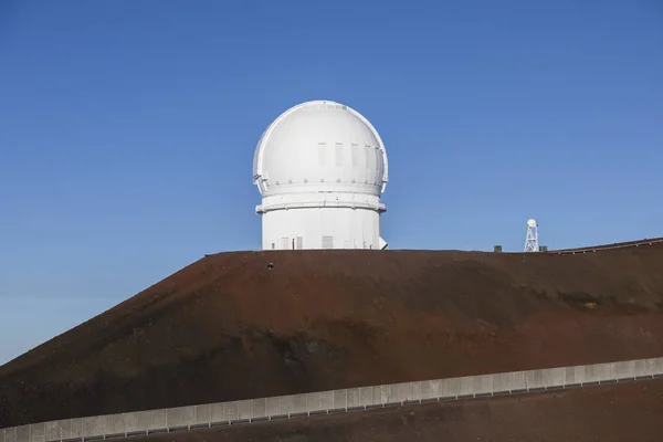 Телескоп Mauna Kea Canada France Hawaii Telescope Cfht Биг Айленд — стоковое фото