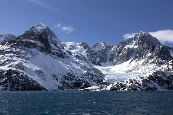 Pohled Velkolepé Drygalski Fjordu Sněhem Zahrnuty Hory Ostrově Jižní Georgie — Stock fotografie