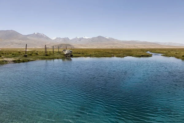 Source Dans Les Montagnes Pamir Près Alichur Tadjikistan — Photo