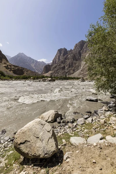 Συνόρων Στον Ποταμό Panj River Στην Κοιλάδα Του Wakhan Τατζικιστάν — Φωτογραφία Αρχείου