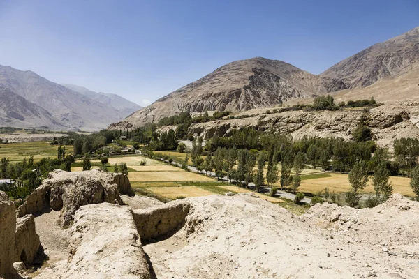 Fuerte de Khaaka en el valle de Wakhan cerca de Vrang en Tayikistán . — Foto de Stock