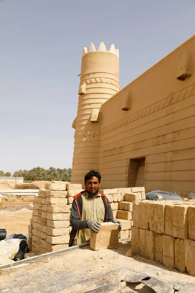 Raghba Saúdská Arábie Února 2020 Muslimský Stavební Dělník Saúdské Arábii — Stock fotografie