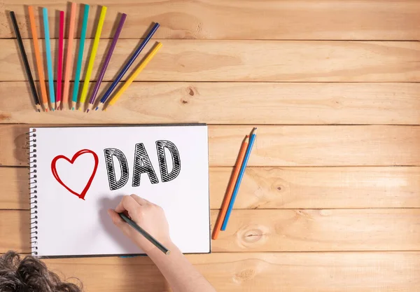 Dětský Nápis Love Dad Bílém Listu Dřevěném Stole — Stock fotografie