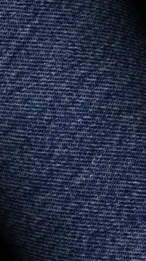 Mavi kot kumaşın gösterişli dokunsal rahatlaması pürüzsüz dönüyor, özel premium tasarım biçimli zarif desenler sergiliyor.