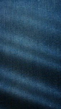 Kaliteli kot dalgaları, lüks terzilik ve rafine moda projelerinin hassasiyetini ve zarafetini yansıtan akışkan hareketlerde süzülür.