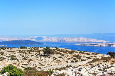Mountan Kamenjak ada Rab farklı Hırvat Adaları ile Adriyatik Denizi görüntülemek