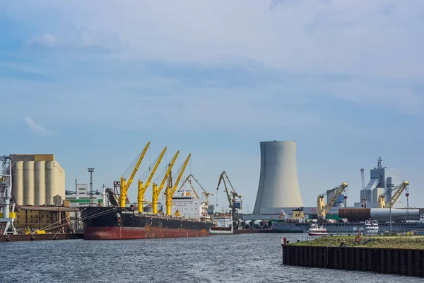 Puerto Rostock Warnemuende Alemania — Foto de Stock