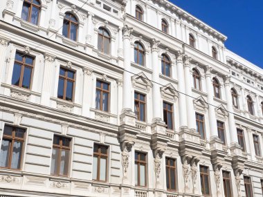 Goerlitz, Saksonya, Almanya: Eski kentte tarihi beyaz bina