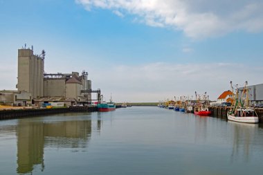 Buesum / Holstein-Almanya - 2019 / 08 / 02: Buesum Limanı