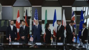 Uluslararası liderleri fotoğraf için poz