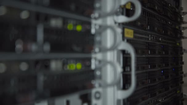Крупный план серверного оборудования — стоковое видео
