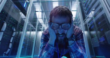 Sunucu odası mühendisi yapması