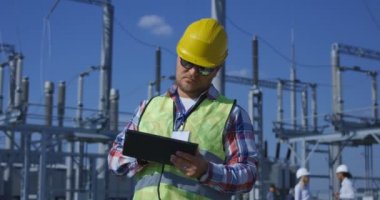 Elektrik işçi dışında tablet