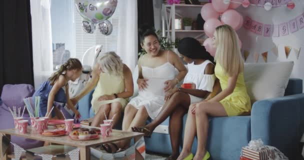 Friends celebrating young mother — Stock Video