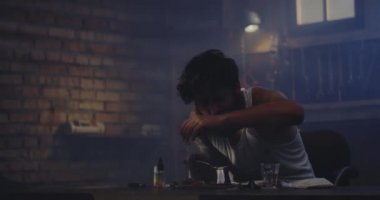 Bir kaşık adam Isıtma ilaç