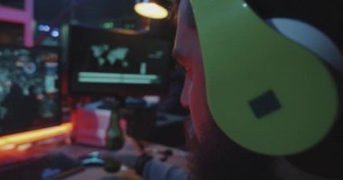 Hacker sigara ve bilgisayar virüsü yayılıyor