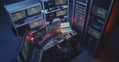 Hacker kameraya şikayet