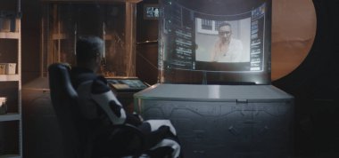 Astronotun video çağrısı var