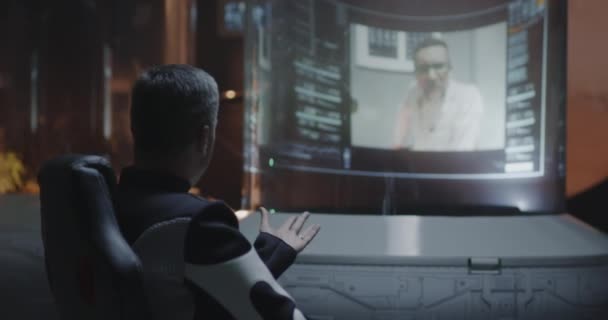 Astronaute ayant un appel vidéo 