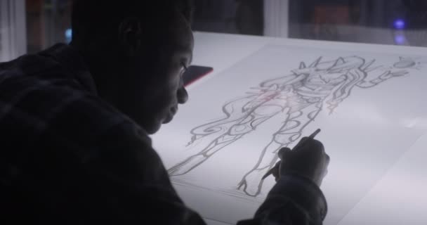 男性平面设计师绘画概念艺术 — 图库视频影像