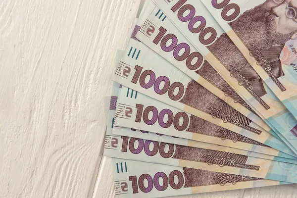 Argent Ukraine Différent 1000 500 Billets Couchés Sur Bureau Bois — Photo