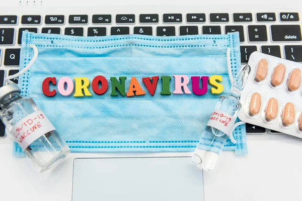 2019 Coronavirus Write Vedical Mask Vaccine Ampoule Laptop Worldwide Epidemic — Stock Photo, Image