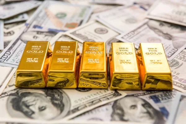 Lingotes Oro Mintiendo Sobre Nosotros Dinero — Foto de Stock