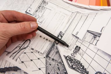 Tasarımcı dairenin modern bir taslağını çiziyor. Ev tasarımı. Üst görünüm