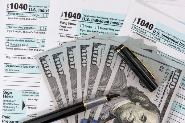 Dollar Lying Tax Form Pen Tax Concept — Stock Photo, Image