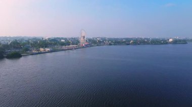 01 01 2025 Tampico Mexico editoryal hava aracı görüntüleri Laguna del Carpintero Gölü Dönme dolabı ikonik şehir turizmi tarihi manzaralı gün doğumunda gökyüzü manzaralı