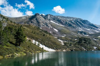 Dağ Gölü Estany de les Truites Andorra Pireneleri, La Massana, Refugi de Coma Pedrosa