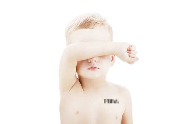 Έννοια Της Γενετικής Κλωνοποίησης Παιδί Γραμμωτό Κώδικα Στο Στήθος — Φωτογραφία Αρχείου