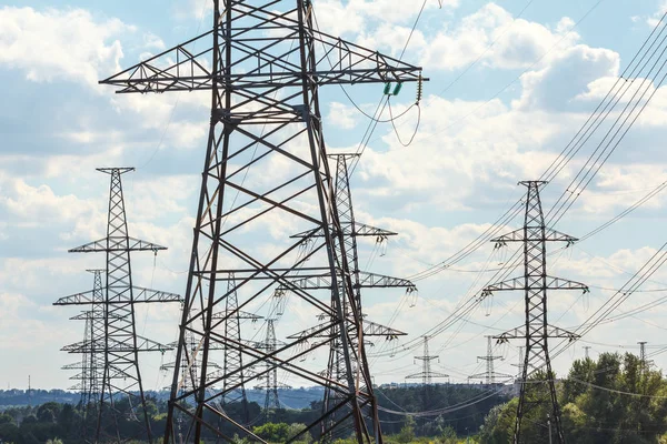 Cambaz Güç Elecricity Satır Sanayii Tehlike — Stok fotoğraf
