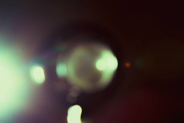 Siyah arkaplan üzerinde lamba spot lens ışını, kare sahne aydınlatma soyut